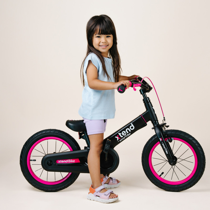 Детский растущий беговел-велосипед SmarTrike Xtend Bike. Фото №1 Детский растущий беговел-велосипед SmarTrike Xtend Bike. Фото №1