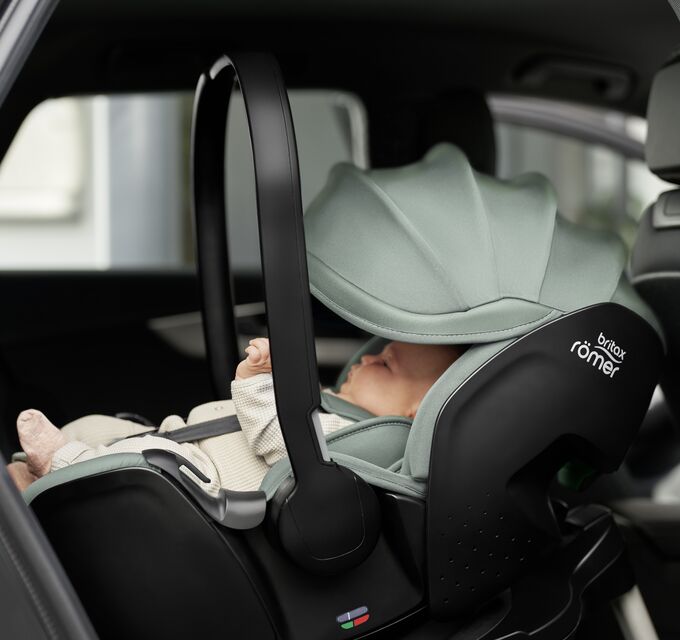 Детское автокресло Britax Roemer BABY-SAFE PRO. Фото №11 Детское автокресло Britax Roemer BABY-SAFE PRO. Фото №11