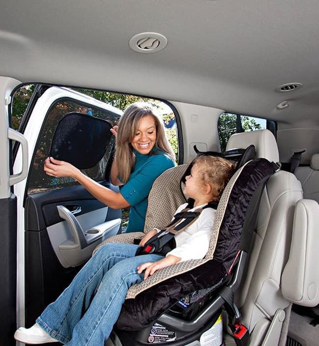 Солнцезащитные шторки Britax Roemer EZ-cling. Фото №3 Солнцезащитные шторки Britax Roemer EZ-cling. Фото №3