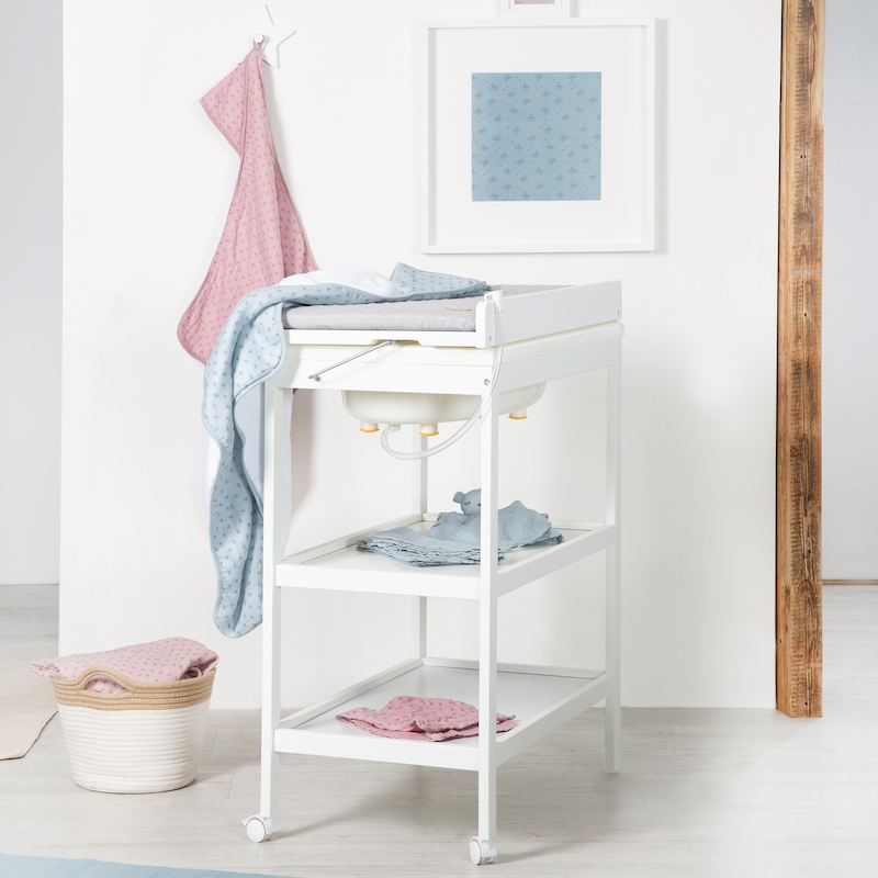 Стол для пеленания Baby Pool с ванночкой и матрасиком, белый. Фото №8 Стол для пеленания Baby Pool с ванночкой и матрасиком, белый. Фото №8