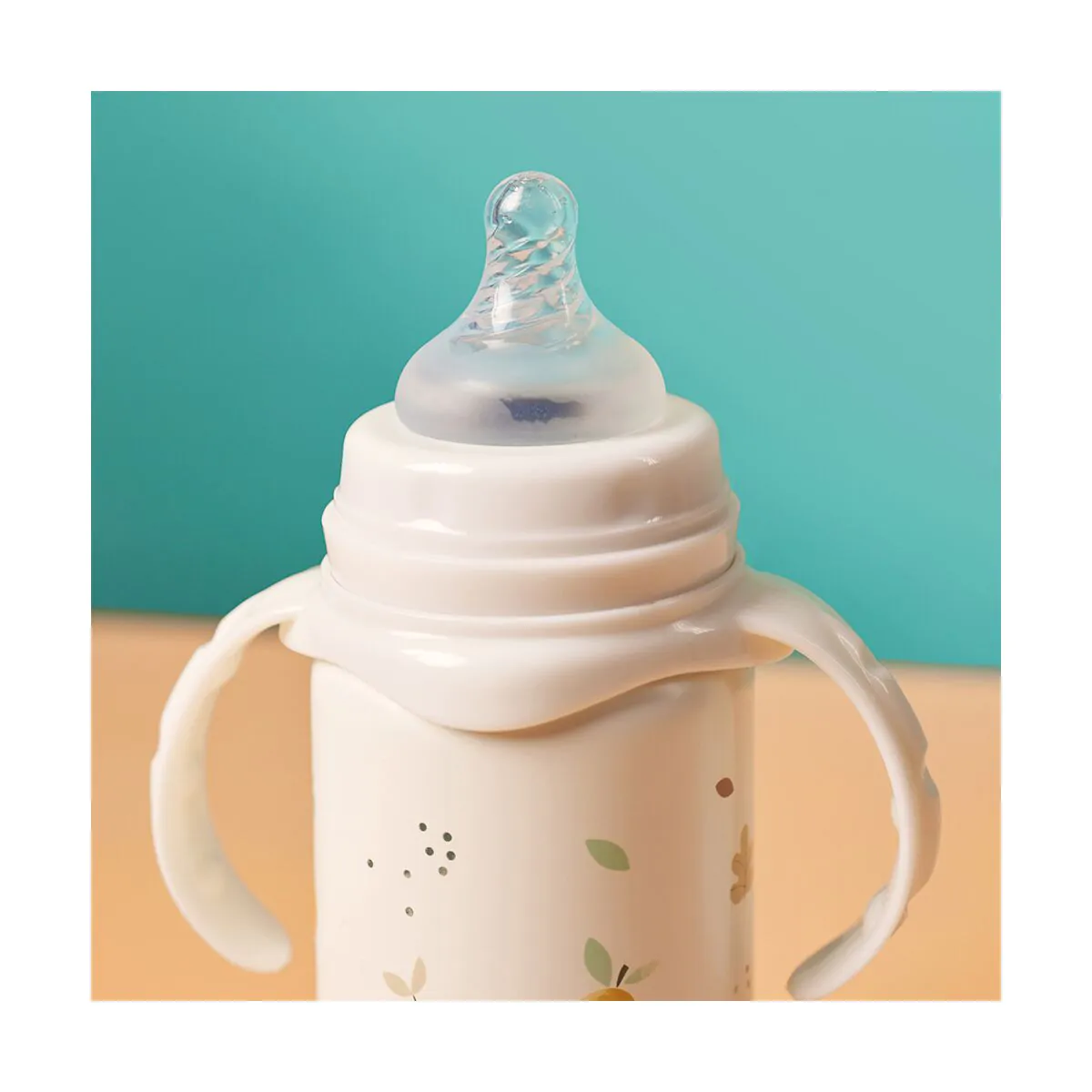 Термопоильник с соской Thermobaby Valencia, 240 мл. Фото №2 Термопоильник с соской Thermobaby Valencia, 240 мл. Фото №2