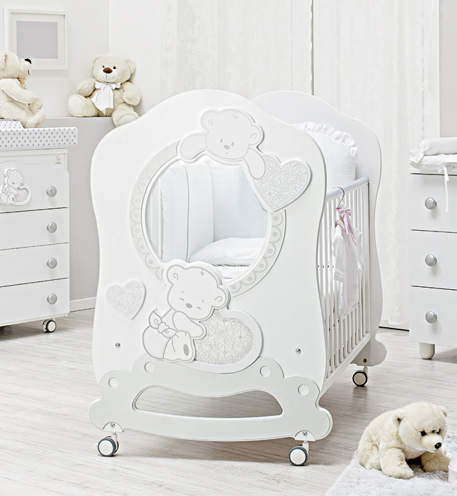 Комплект №5 Italbaby Love белый (Кровать Love Oblo, большой комод, комплект белья). Фото №1 Комплект №5 Italbaby Love белый (Кровать Love Oblo, большой комод, комплект белья). Фото №1