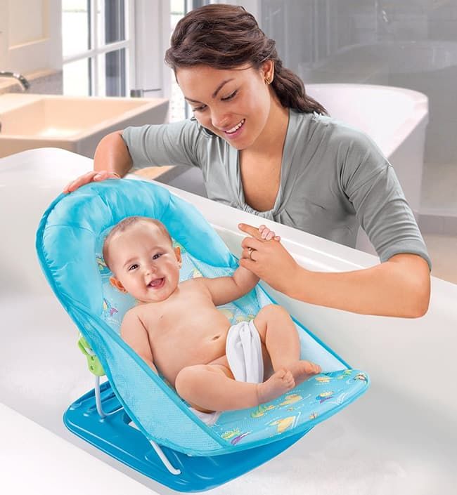 Лежак с подголовником для купания Deluxe Baby Bather, голубой. Фото №1