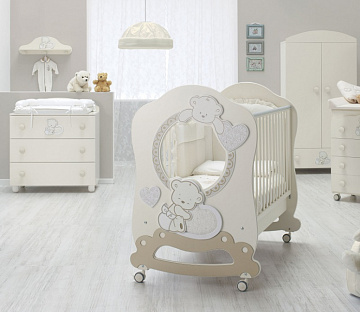 Комплект №6 Italbaby Love крем ( Кровать Love Oblo, большой комод, шкаф) Комплект №6 Italbaby Love крем ( Кровать Love Oblo, большой комод, шкаф)